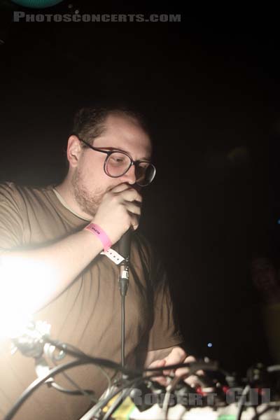 DAN DEACON - 2011-04-07 - PARIS - Gaite Lyrique - 